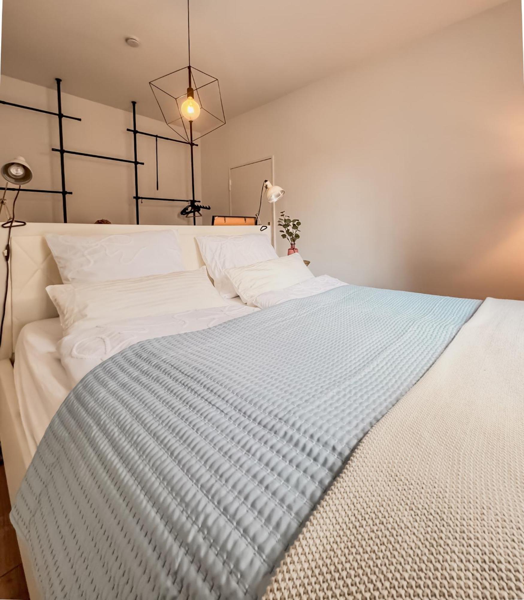 01 Bedroom In Mitte-Up To 5 People-Private Free Parking Berlin Exterior foto